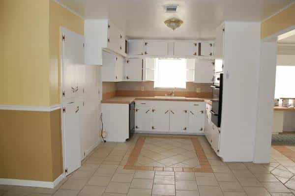 Picture of undefined, number 3