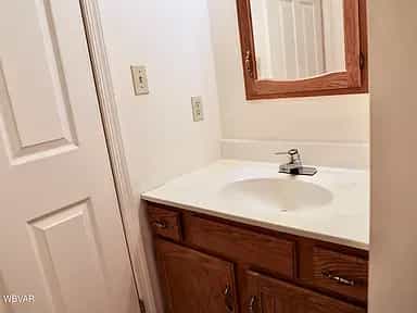 Picture of undefined, number 2