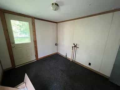 Picture of undefined, number 1