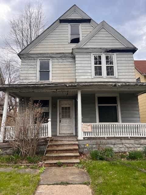Picture of undefined, number 2