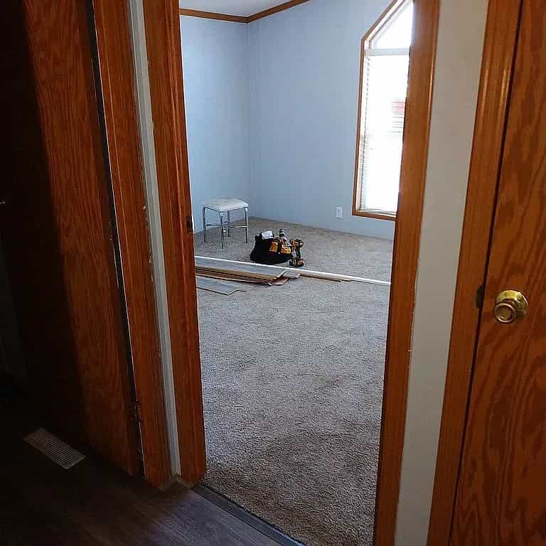 Picture of undefined, number 5