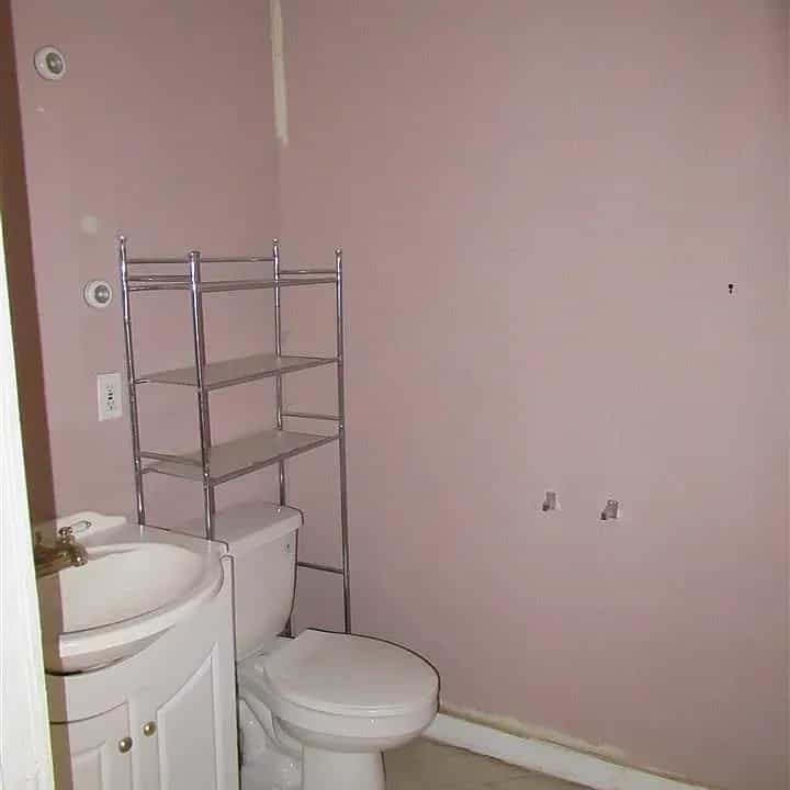Picture of undefined, number 5