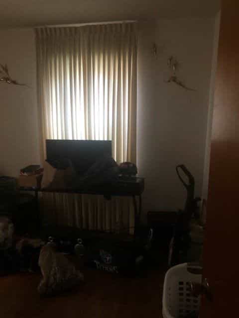 Picture of undefined, number 1
