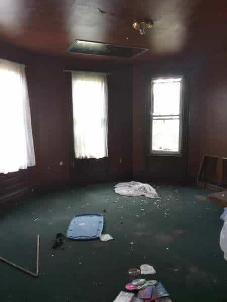 Picture of undefined, number 3