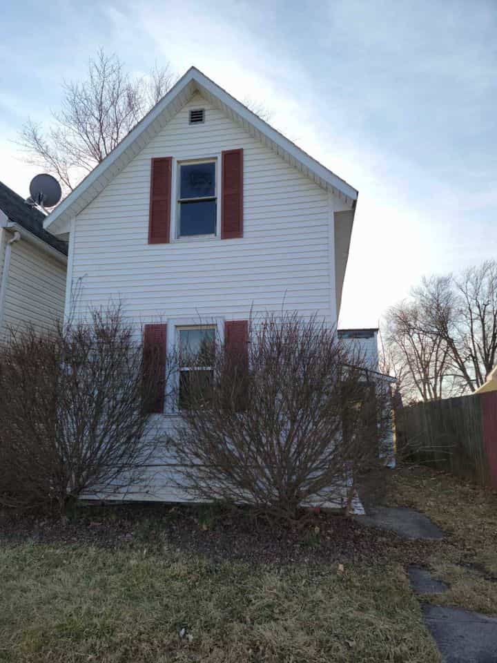 Picture of undefined, number 6