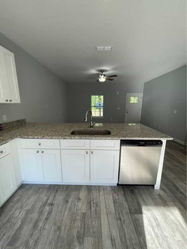 Picture of undefined, number 3
