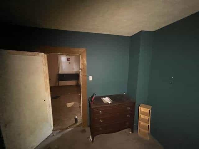 Picture of undefined, number 1