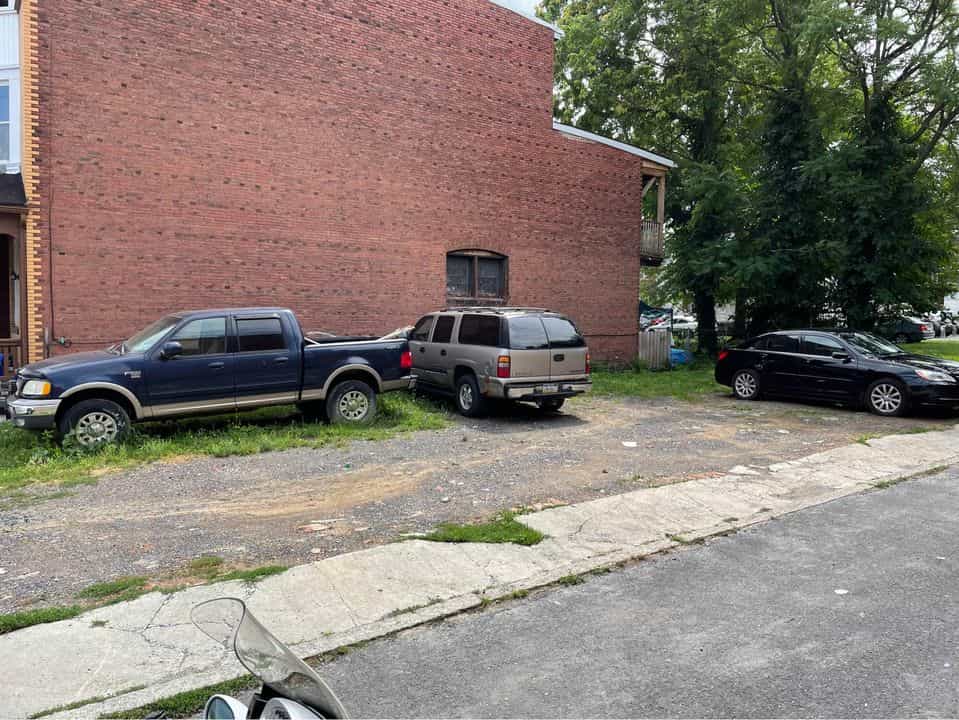 Picture of undefined, number 0