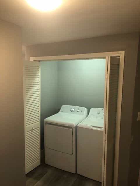 Picture of undefined, number 8