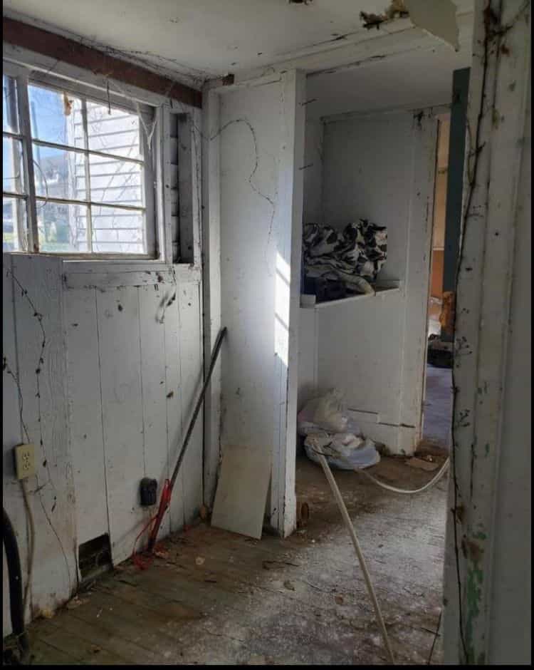 Picture of undefined, number 9