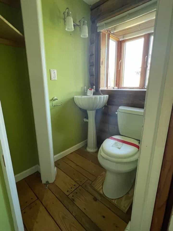 Picture of undefined, number 1
