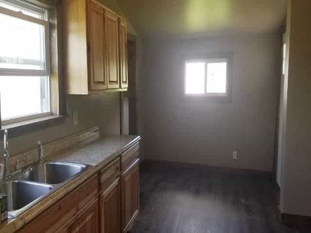 Picture of undefined, number 4