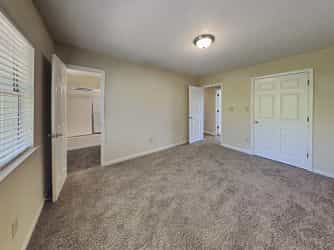 Picture of undefined, number 6