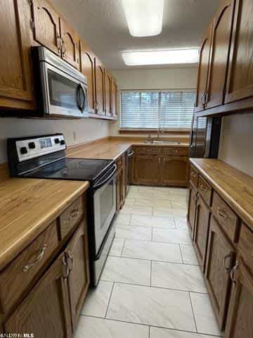 Picture of undefined, number 10
