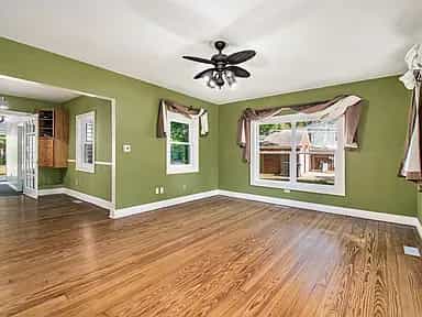 Picture of undefined, number 11
