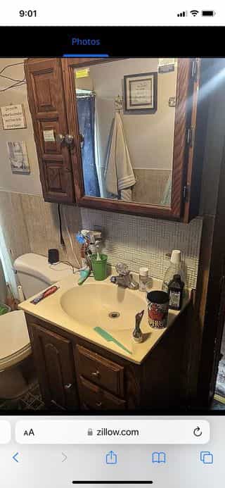 Picture of undefined, number 8