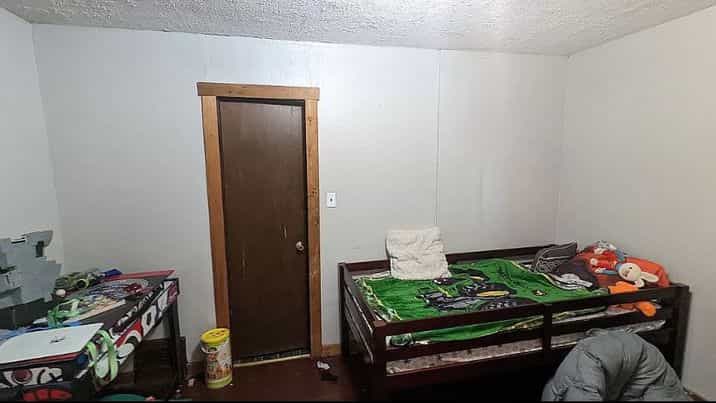 Picture of undefined, number 11