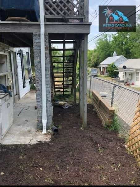 Picture of undefined, number 2