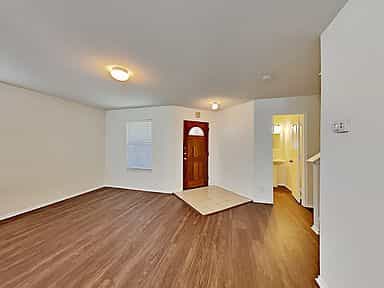 Picture of undefined, number 2