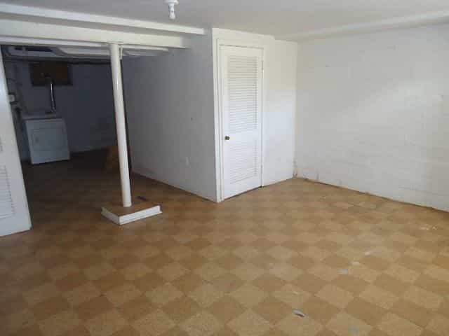 Picture of undefined, number 6