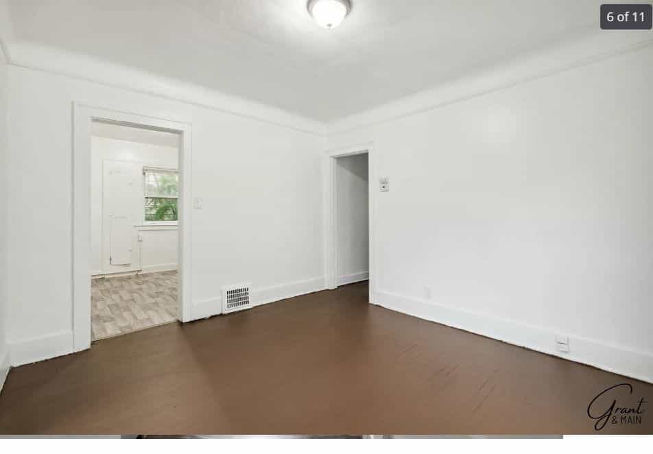 Picture of undefined, number 2