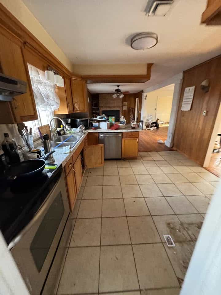 Picture of undefined, number 3