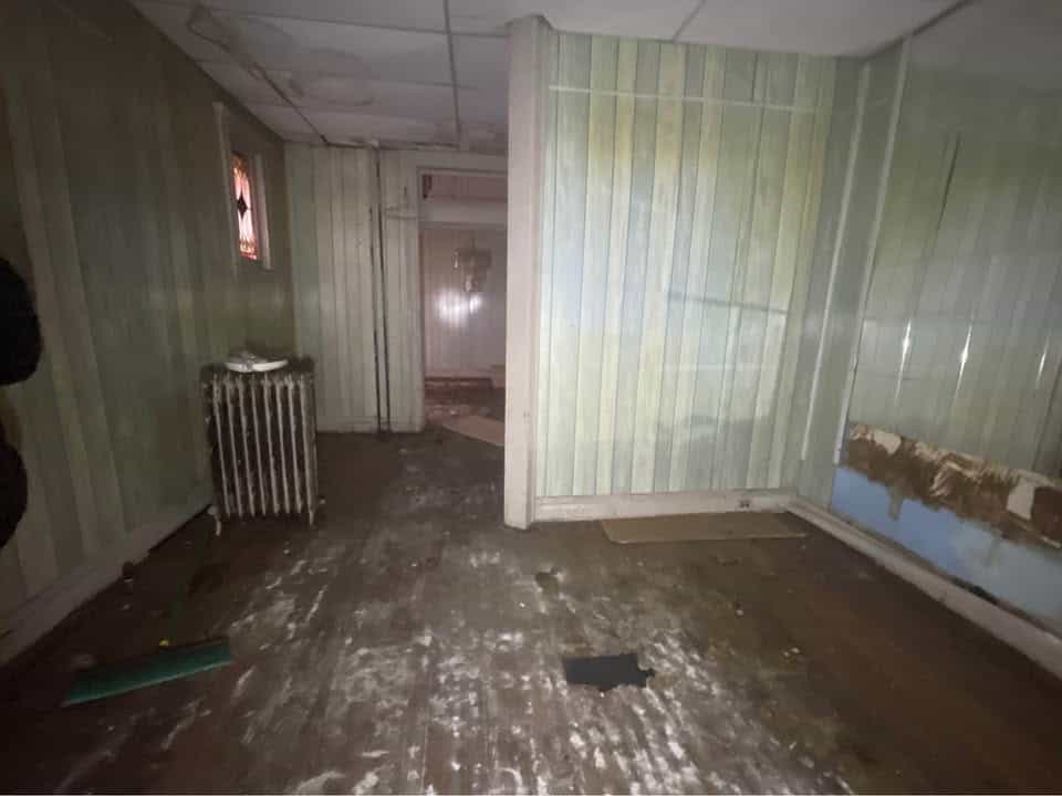 Picture of undefined, number 10