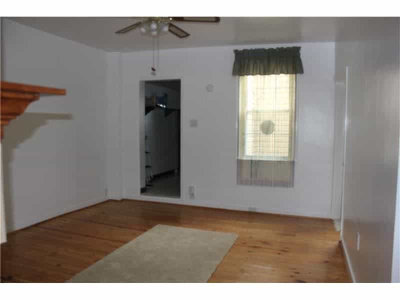 Picture of undefined, number 3