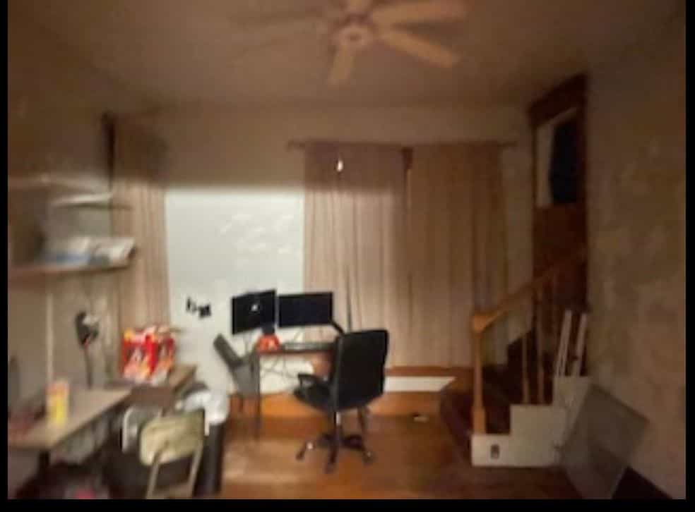Picture of undefined, number 6