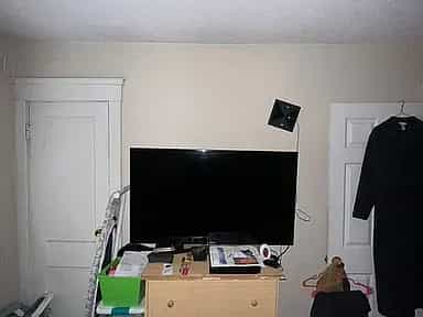 Picture of undefined, number 2