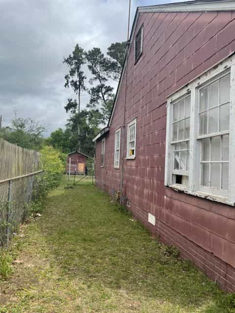 Picture of undefined, number 0