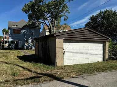 Picture of undefined, number 6