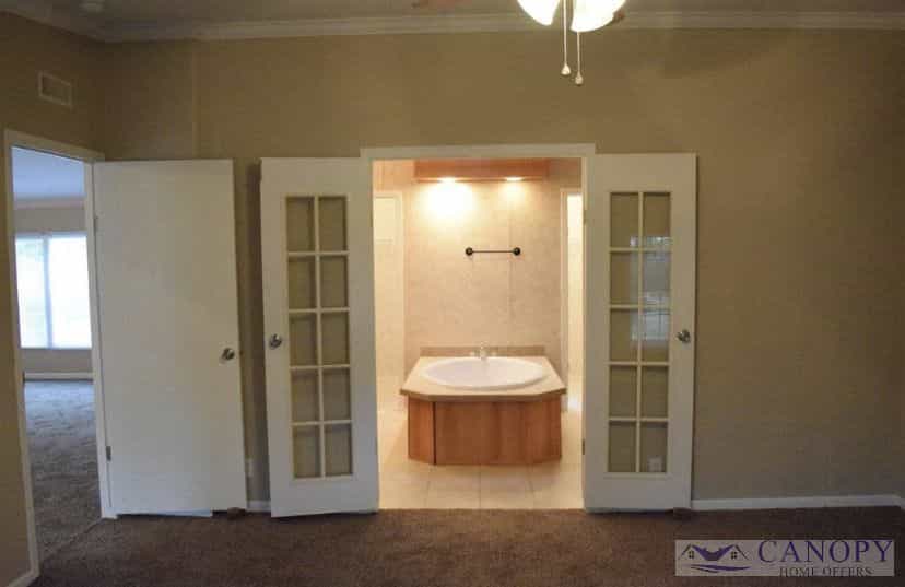 Picture of undefined, number 3