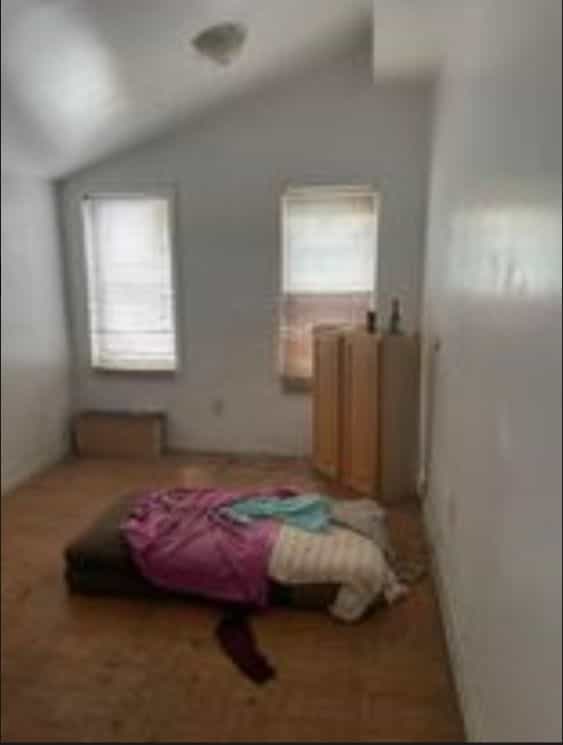 Picture of undefined, number 22