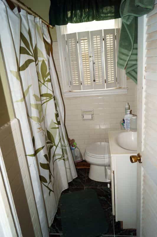Picture of undefined, number 3