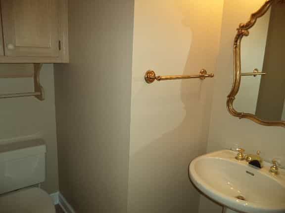 Picture of undefined, number 3