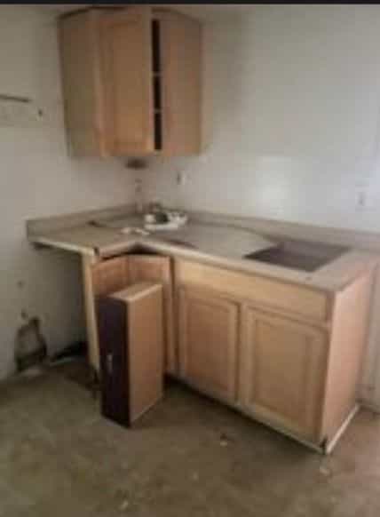 Picture of undefined, number 8