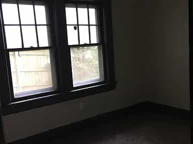 Picture of undefined, number 2