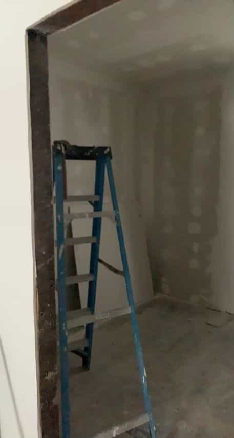 Picture of undefined, number 4