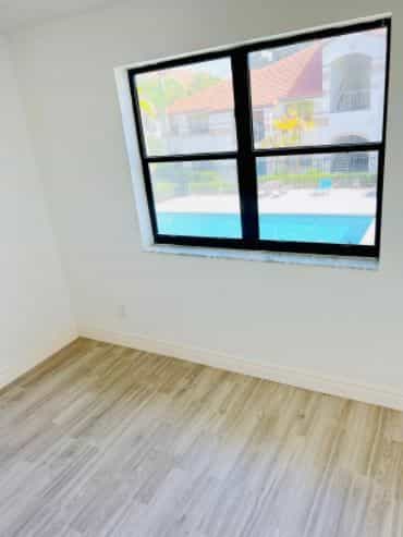 Picture of undefined, number 15