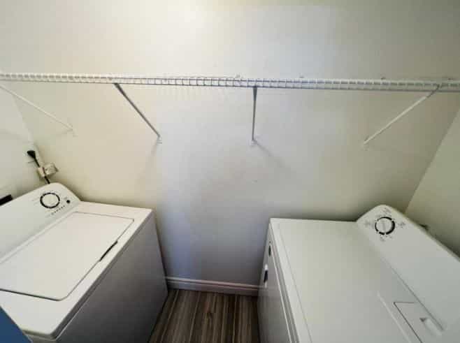 Picture of undefined, number 8