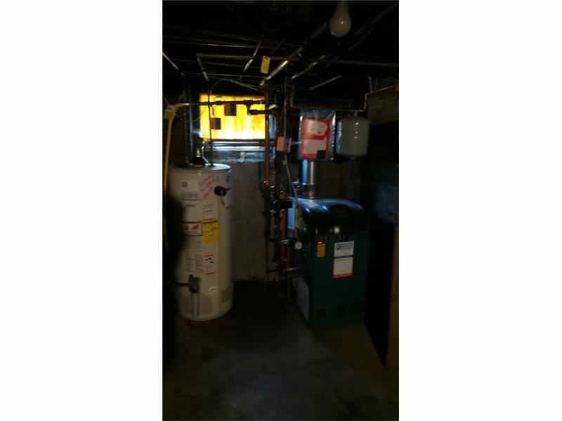 Picture of undefined, number 8