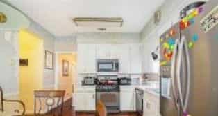 Picture of undefined, number 8
