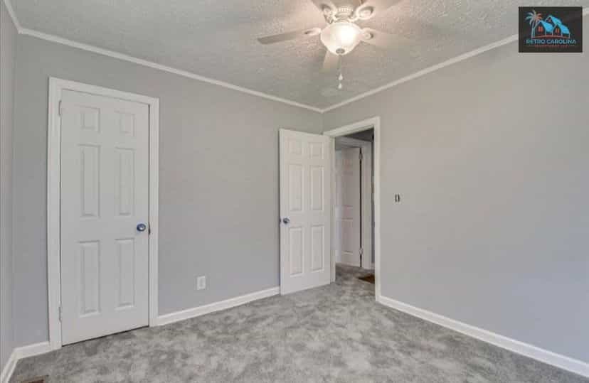 Picture of undefined, number 8