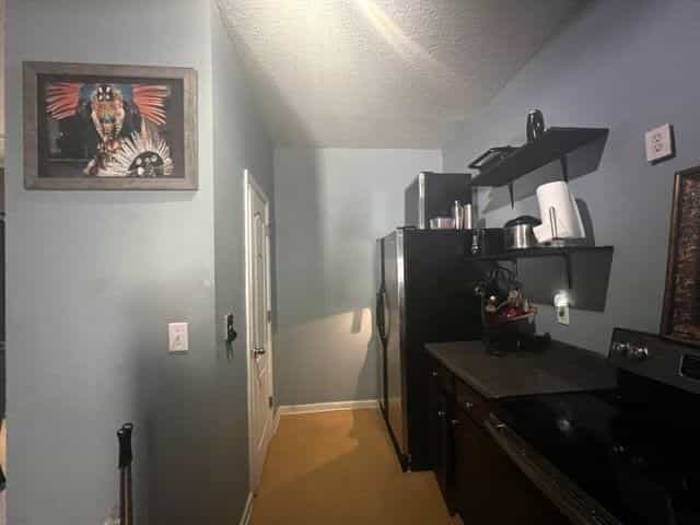 Picture of undefined, number 8
