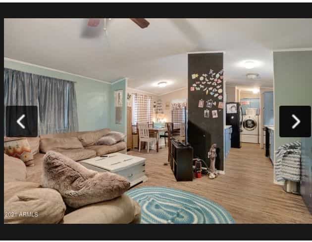 Picture of undefined, number 2