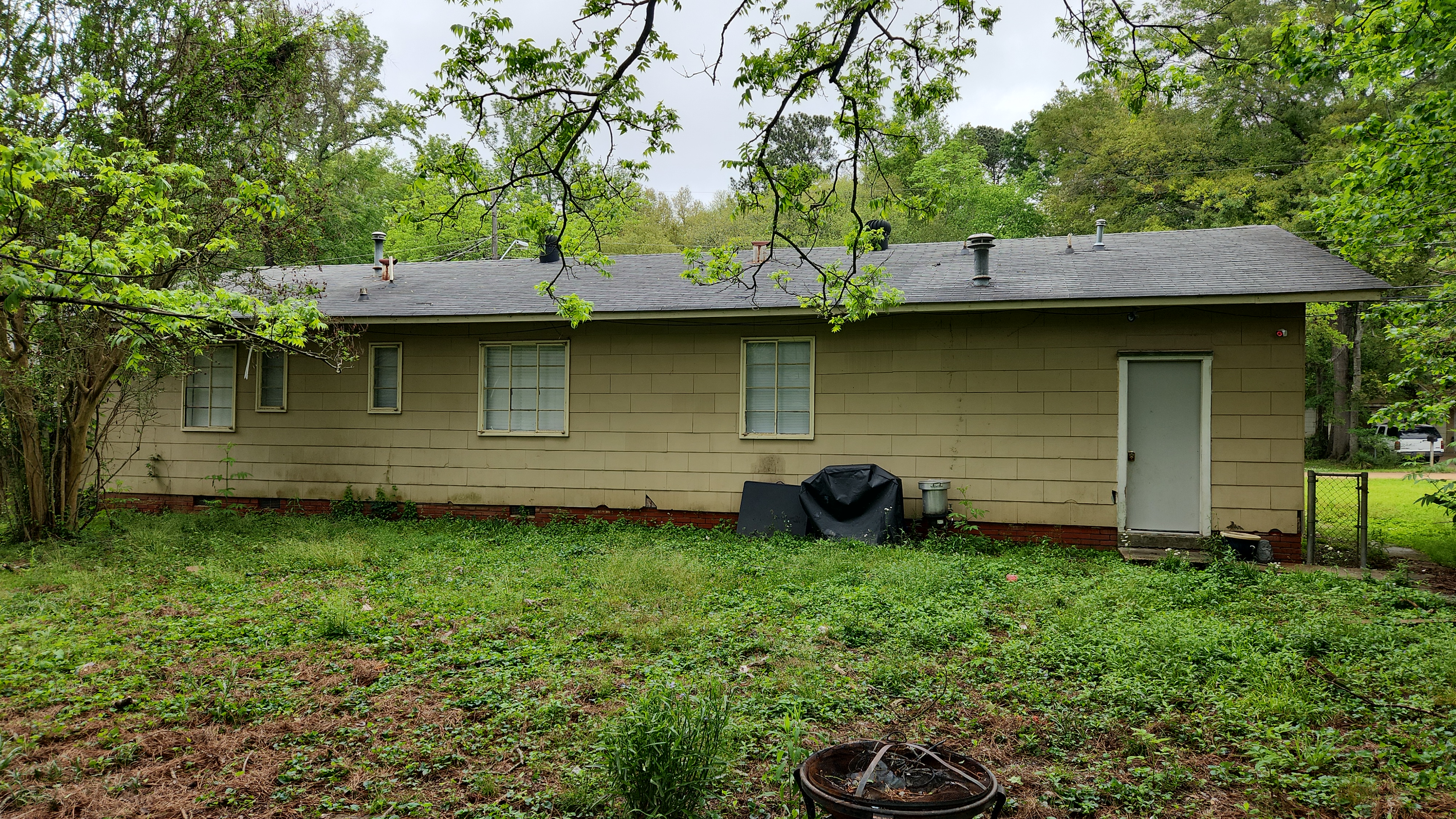 Picture of undefined, number 8