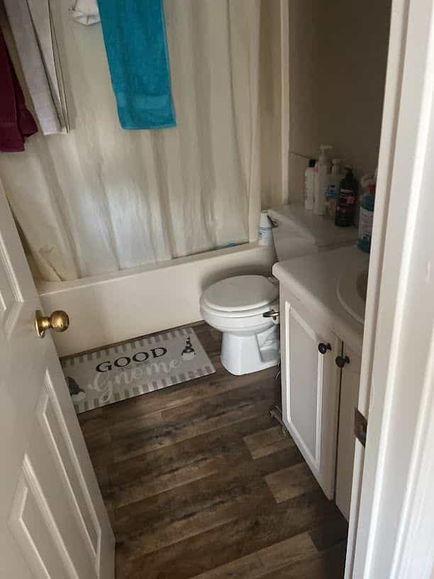 Picture of undefined, number 9