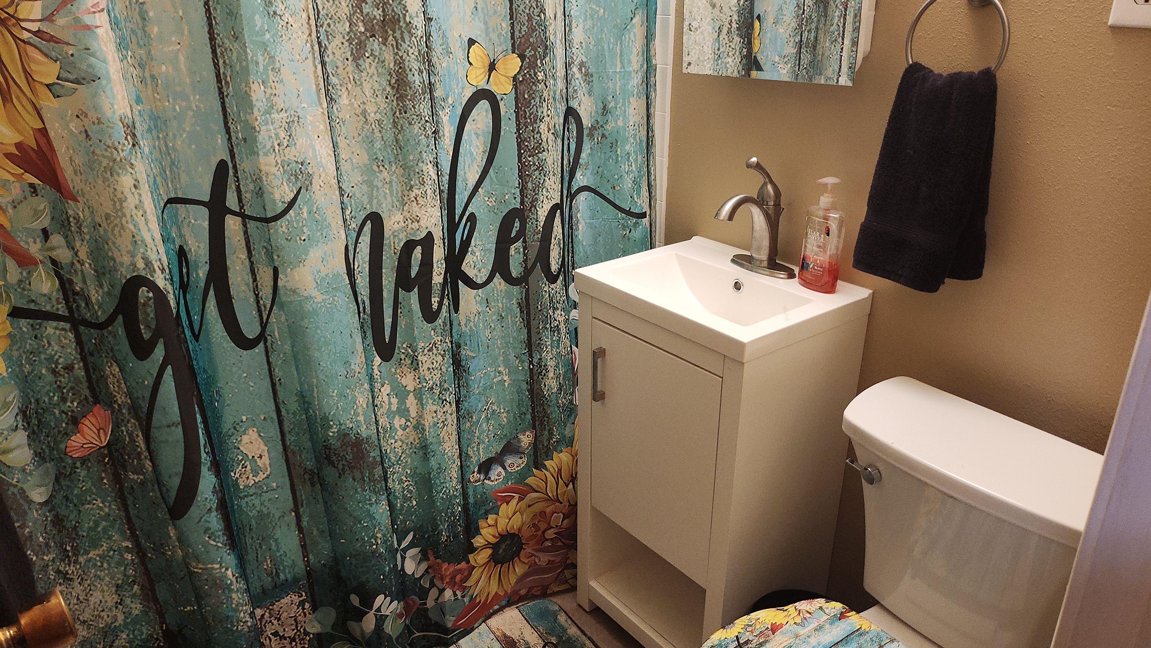 Picture of undefined, number 8