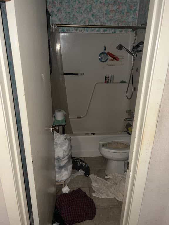 Picture of undefined, number 15